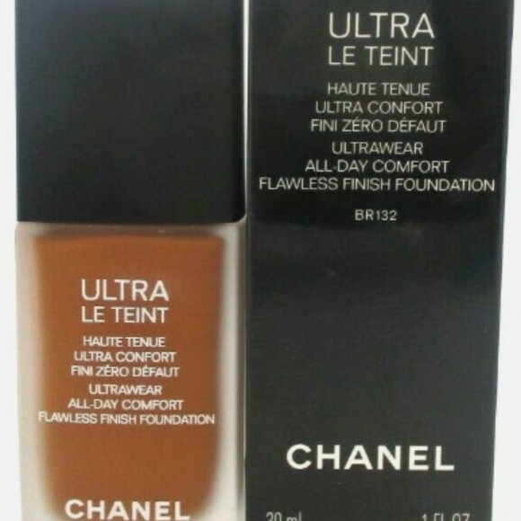 Chanel Ultra Le Teint Ultrawear Flawless Finish Foundation BR132 - Picture 3 of 9